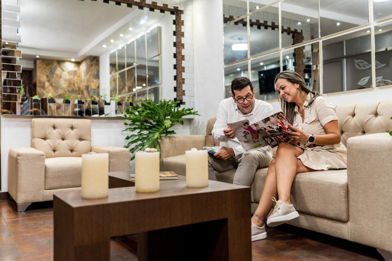 Hotel Condina