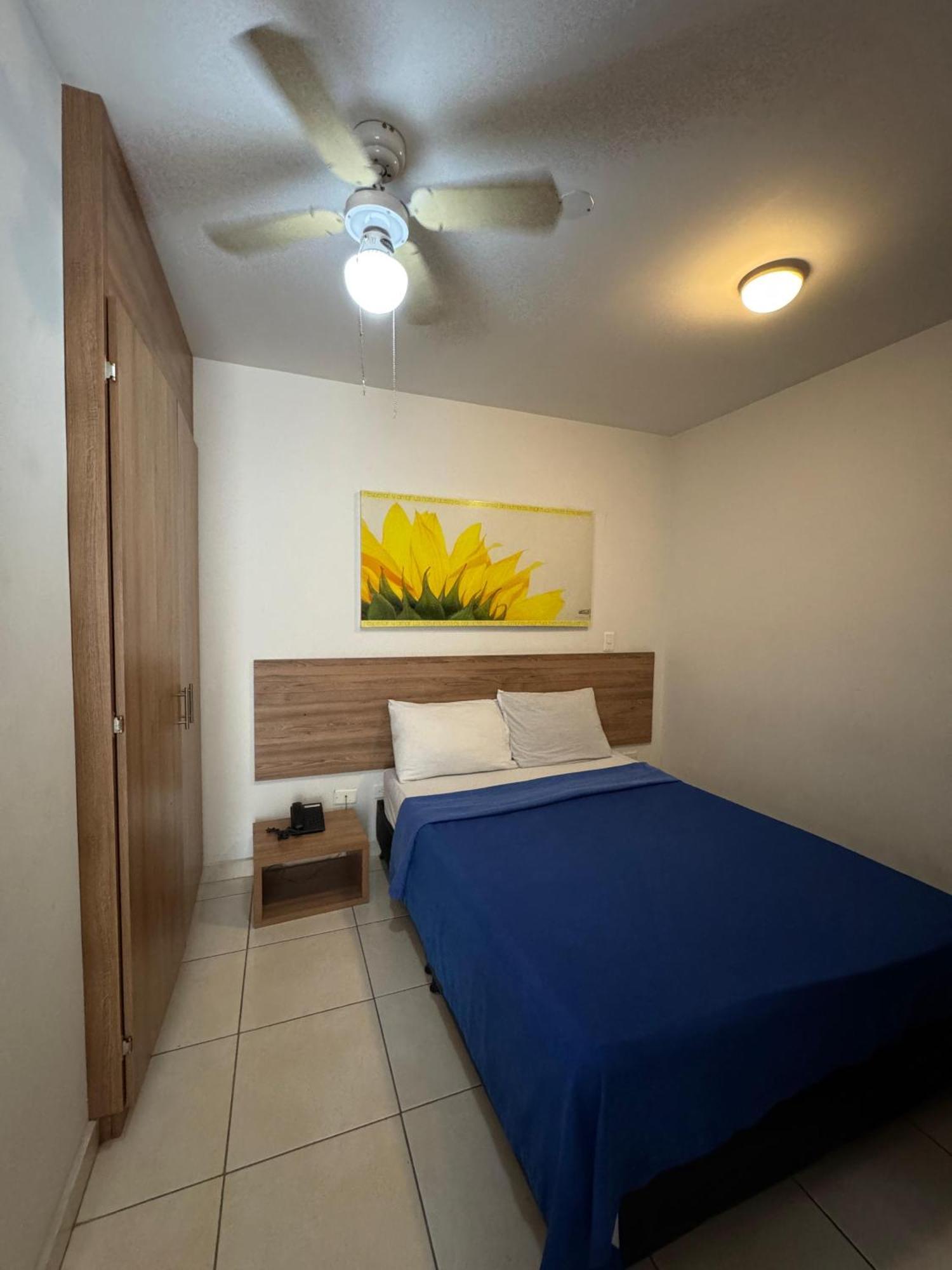 Condina Hotel 3*